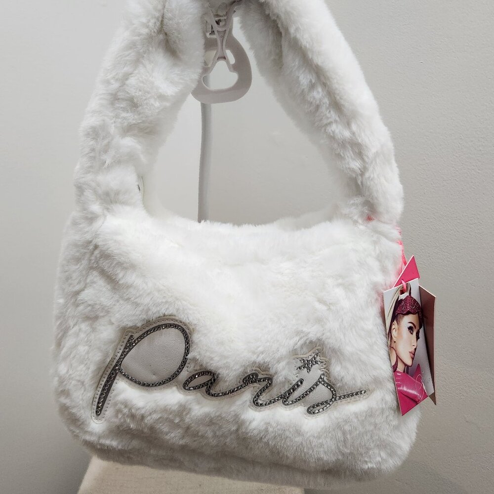 Faux fur purse Paris xoxo!